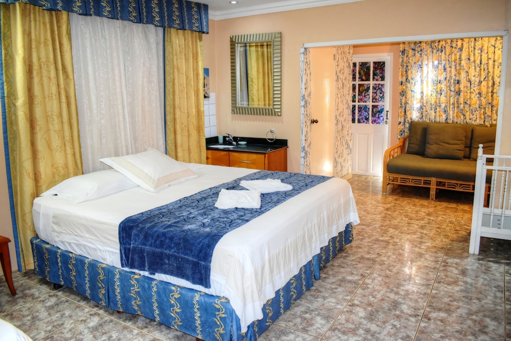 Sandra Tours Hotel Palm Beach 35/68