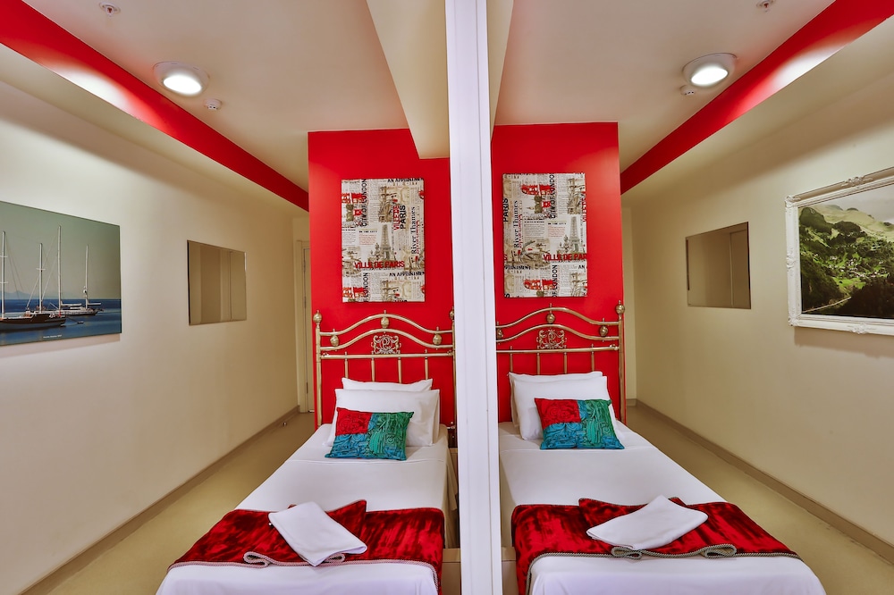 Han Hostel Airport North Hotel 45/75
