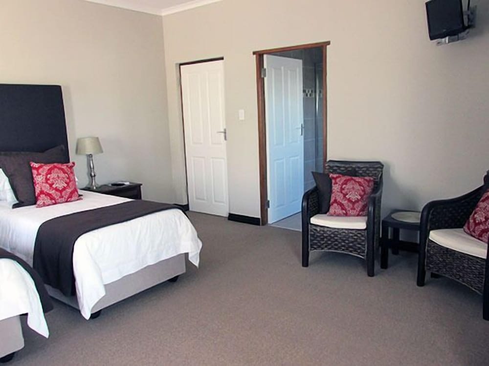 Karoo Sun Boutique Guest House 6/46
