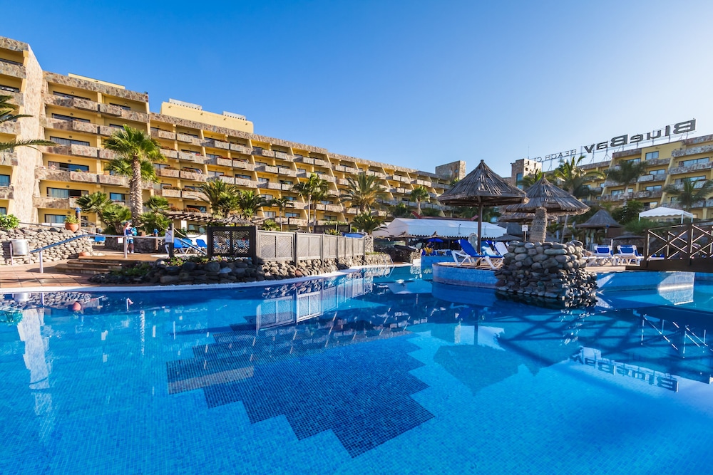 BLUEBAY BEACH CLUB 11/41