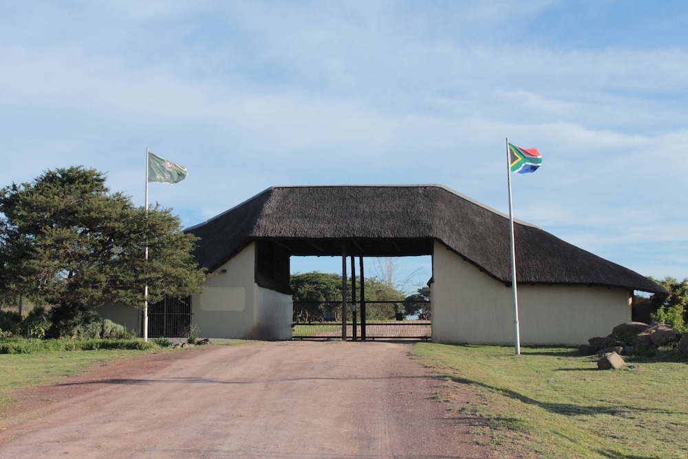 Inkwenkwezi Private Game Reserve 5/50