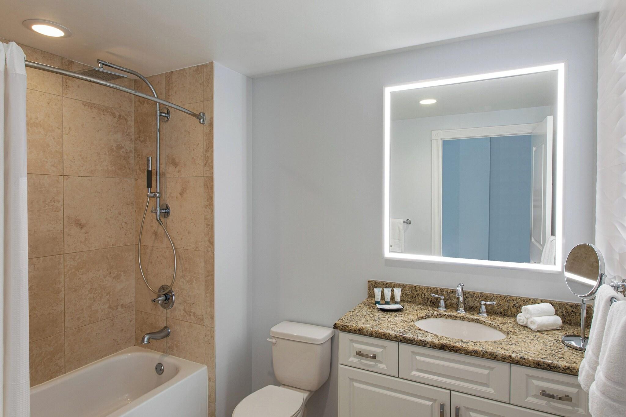 جناح بسرير كينج بغرفتي نوم، Westin Cape Coral Resort Formely the Resort At Marina Village 6/10