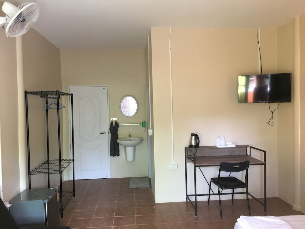 Duckling Resort And Bar 13/19