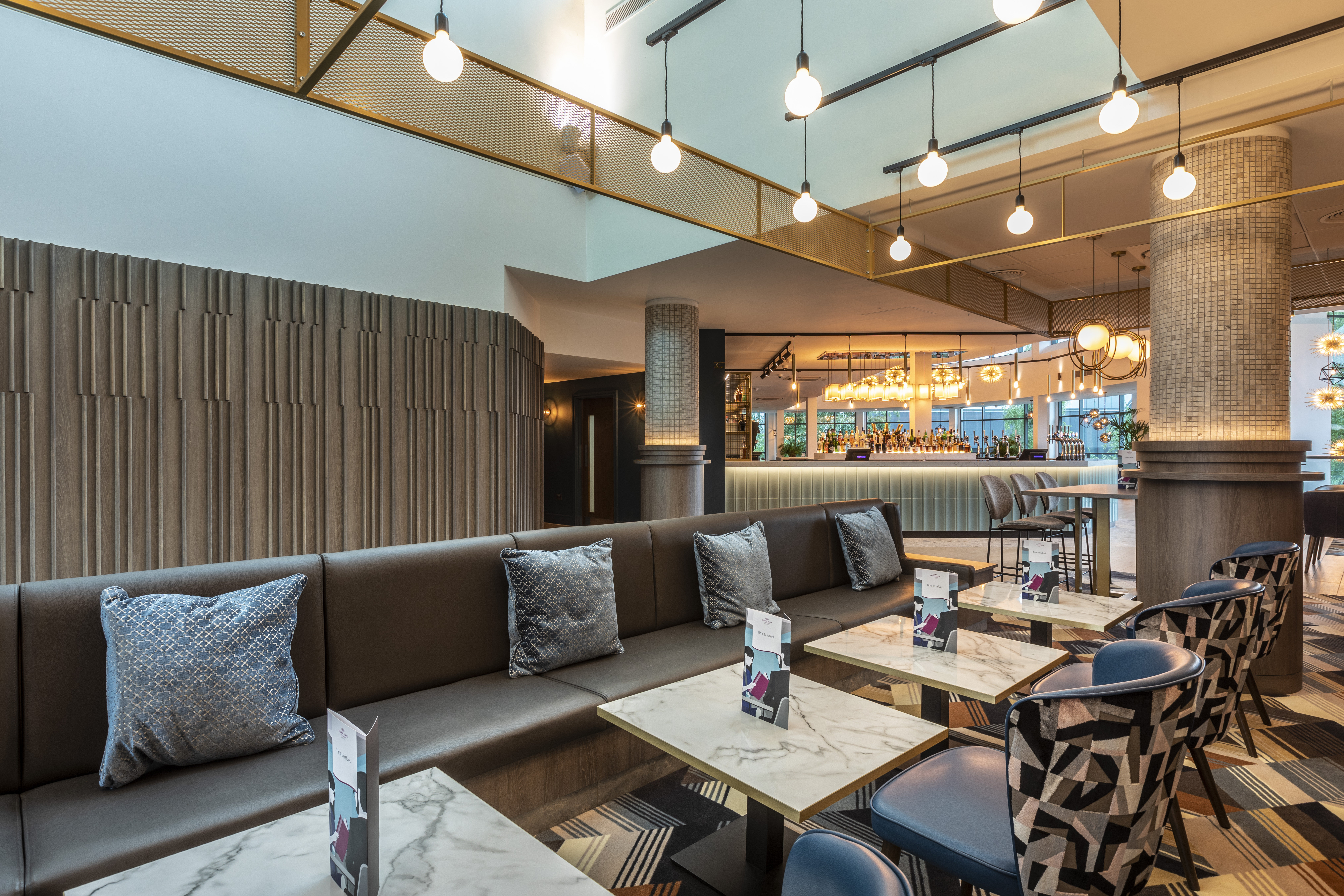 Crowne Plaza Birmingham Nec 44/77