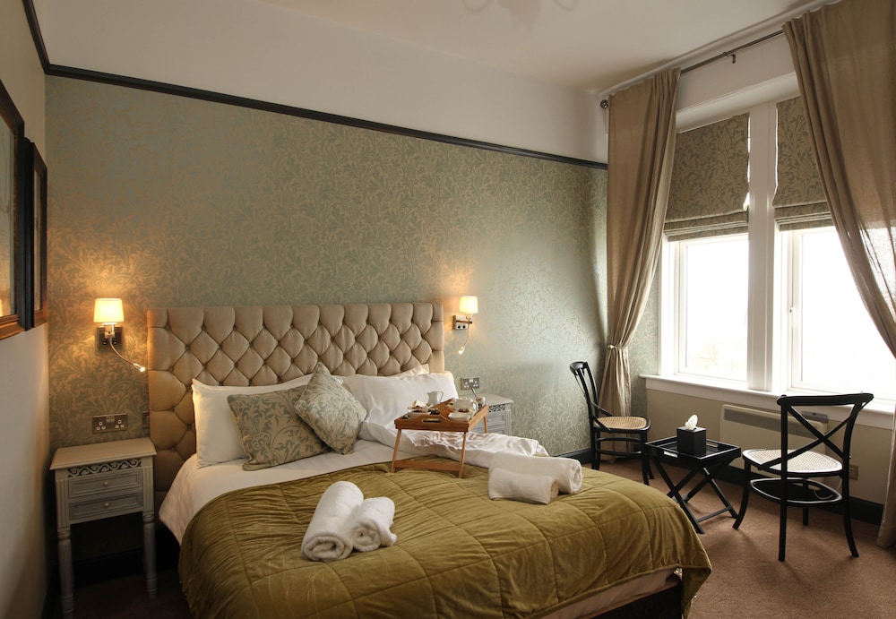 West Highland Hotel 29/71