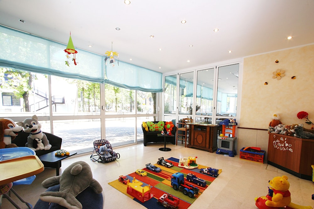 Hotel Nuova Flavia 15/18