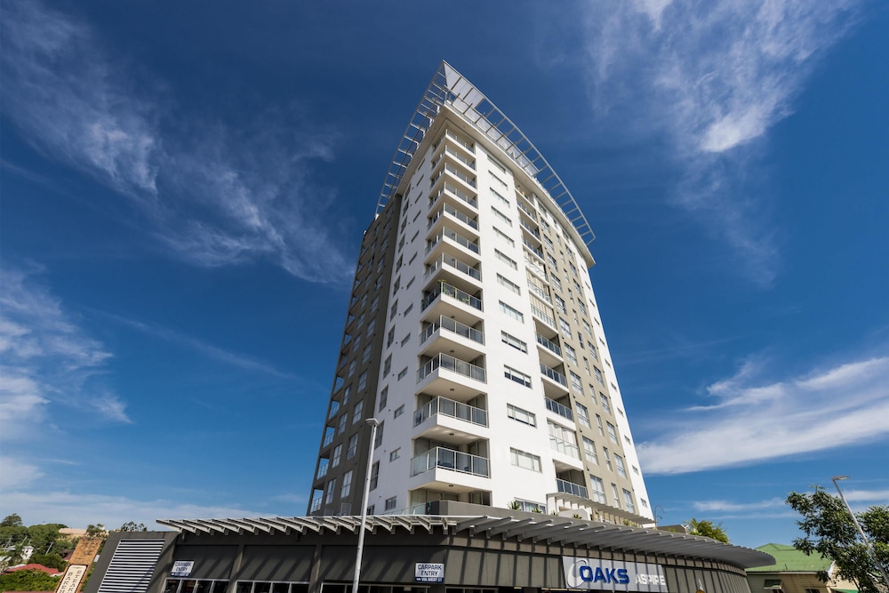 Oaks Ipswich Aspire Suites 6/62