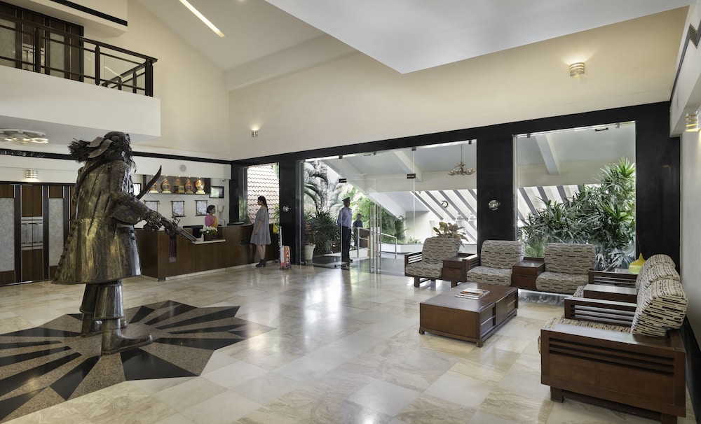 SUNRAY VILLAGE RESORT 12/33