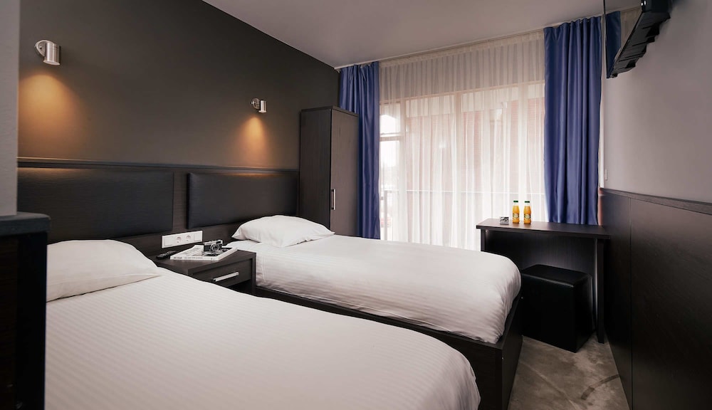 Belfort Hotel Amsterdam 7/28