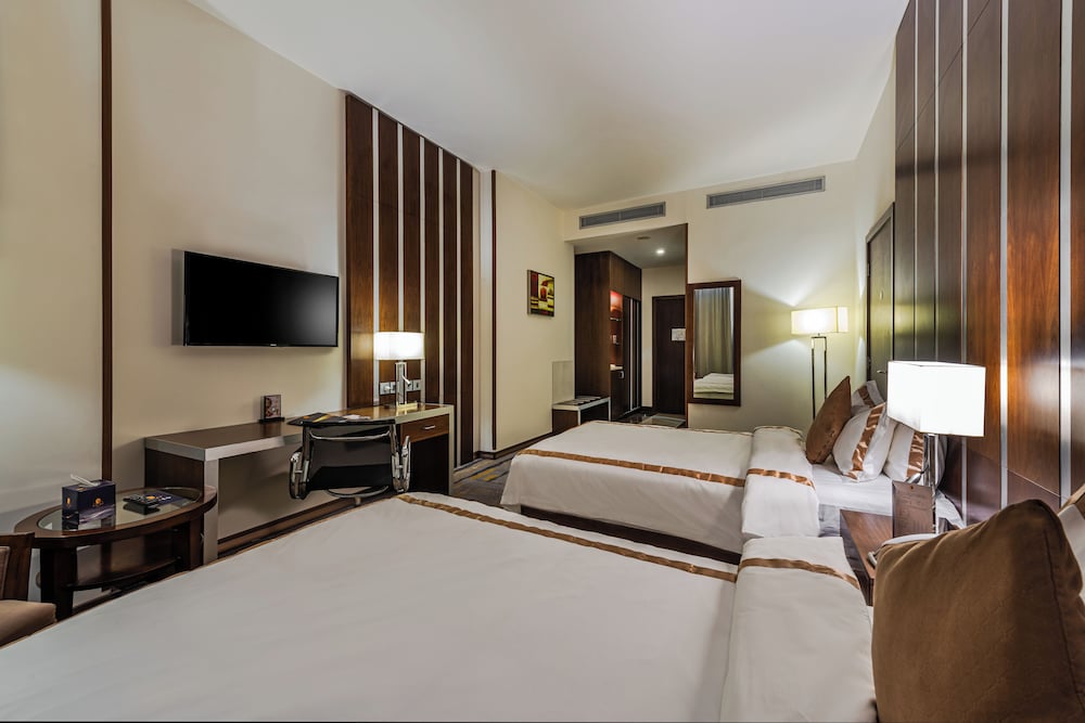 Sulaf Luxury Hotel 17/70