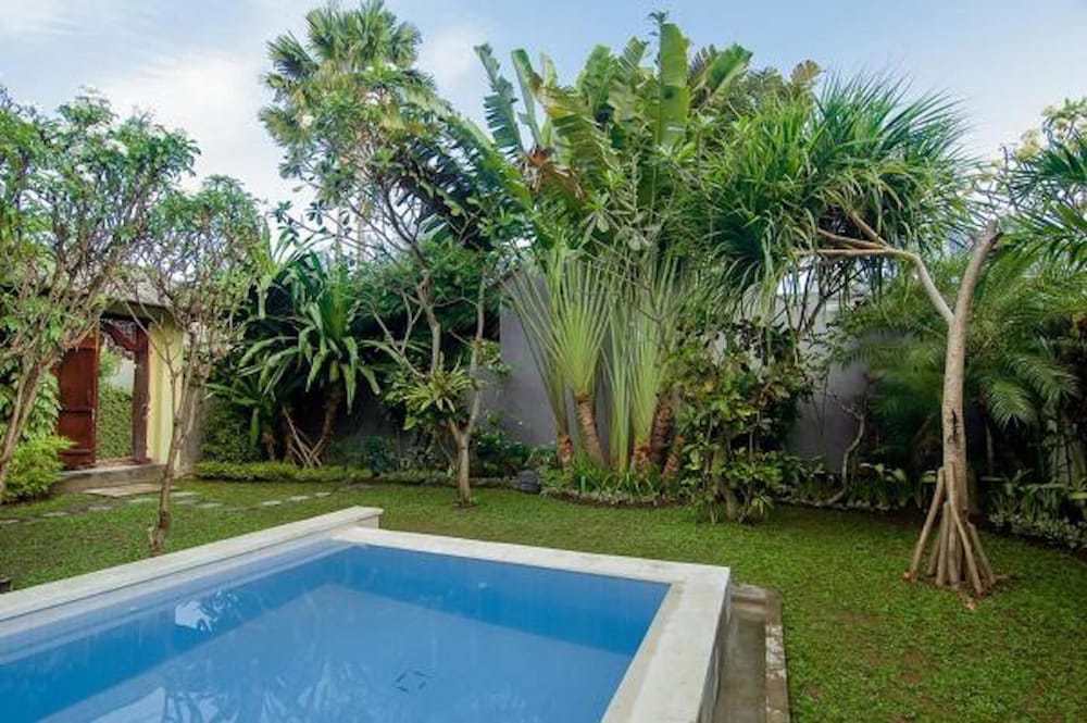 The Mawar Estate 29/40