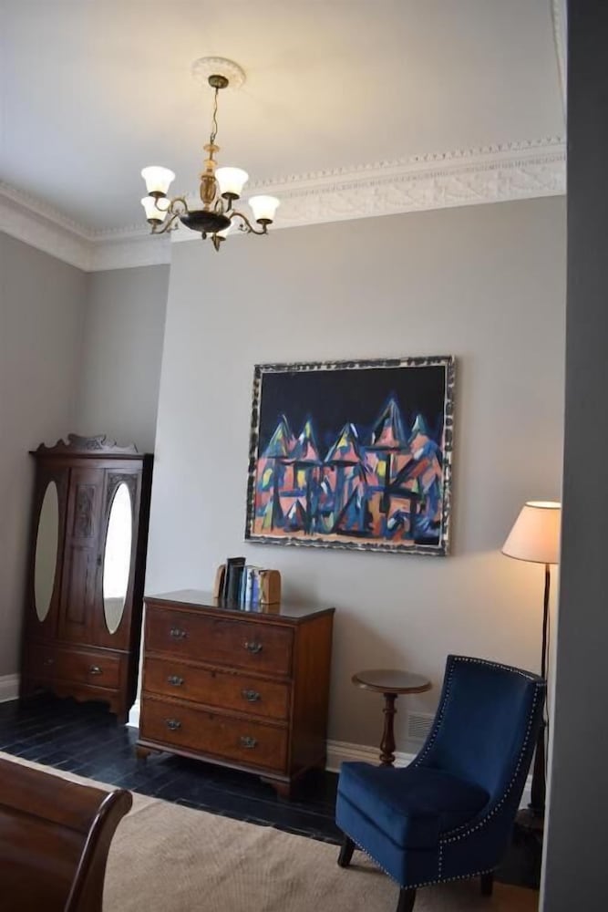 Henrietta House 30/50