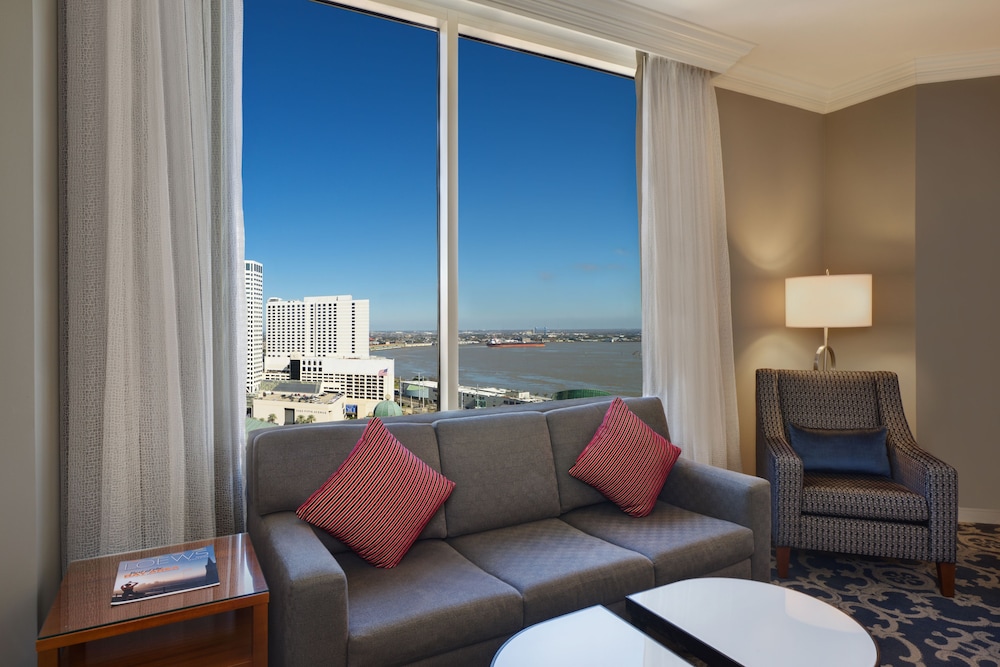 Loews New Orleans Hotel 48/72