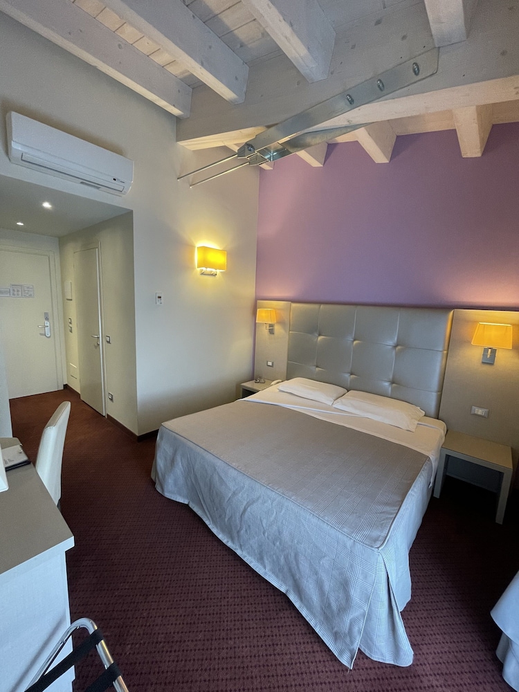 Boutique Hotel Calzavecchio 21/72