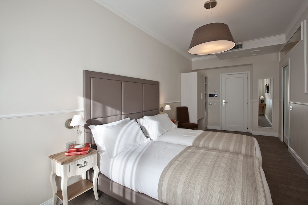Seven Suites 15/58