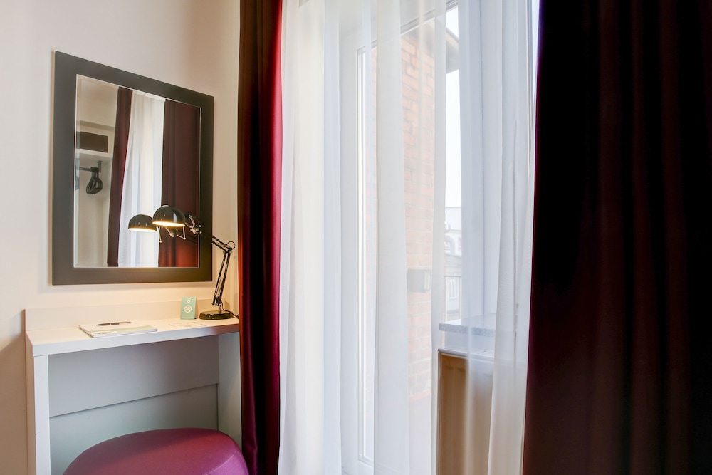 Centro Hotel West 45/46
