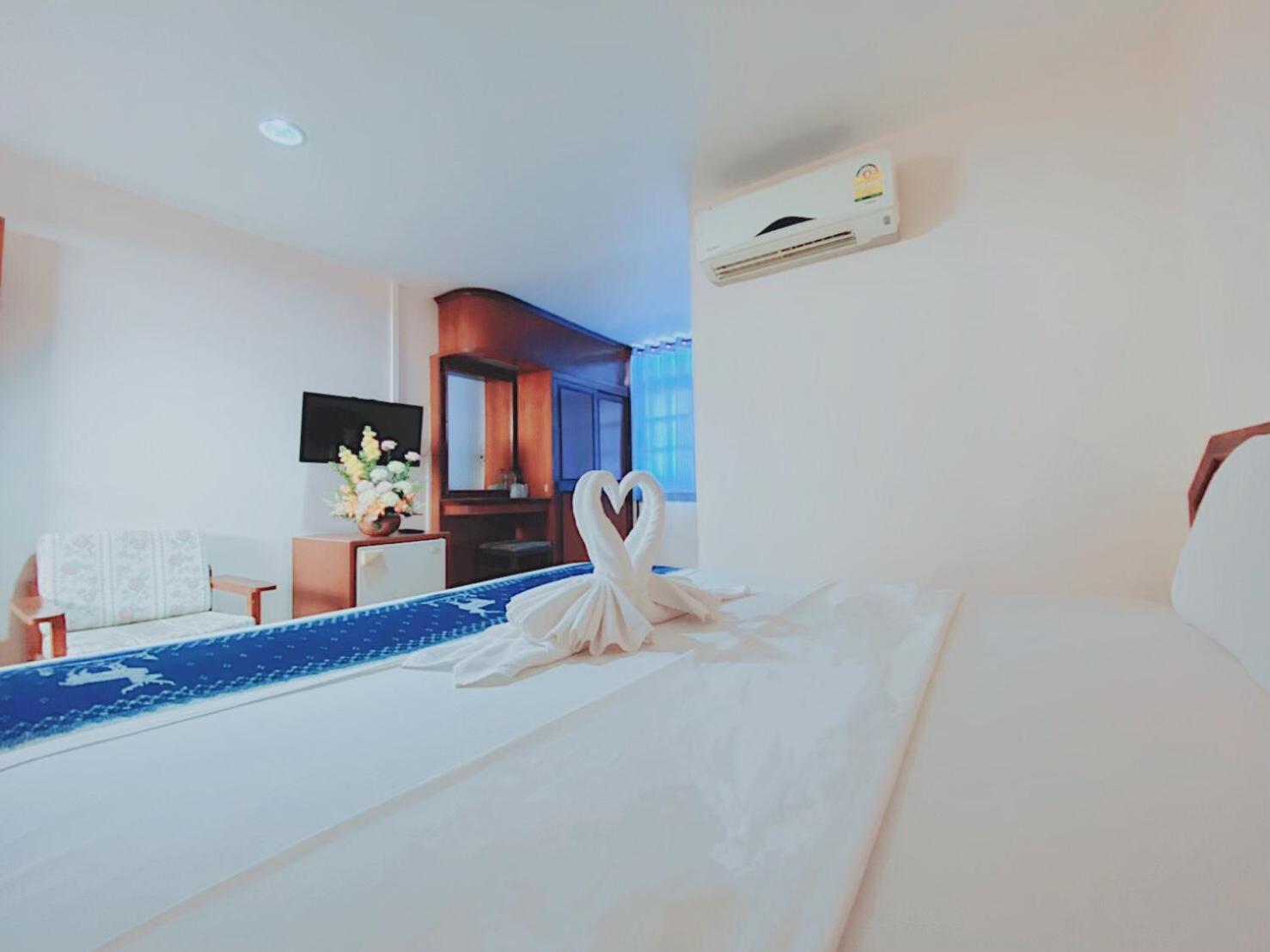 Imperial Sakon Hotel 12/18