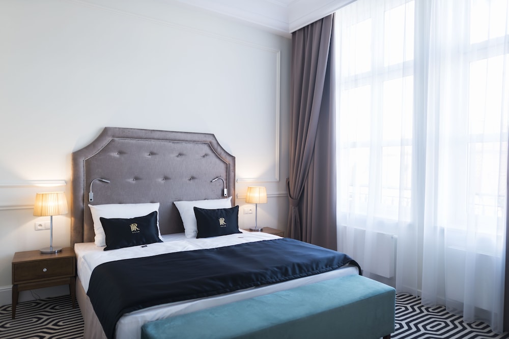 Royal Hotel and Spa 9/34
