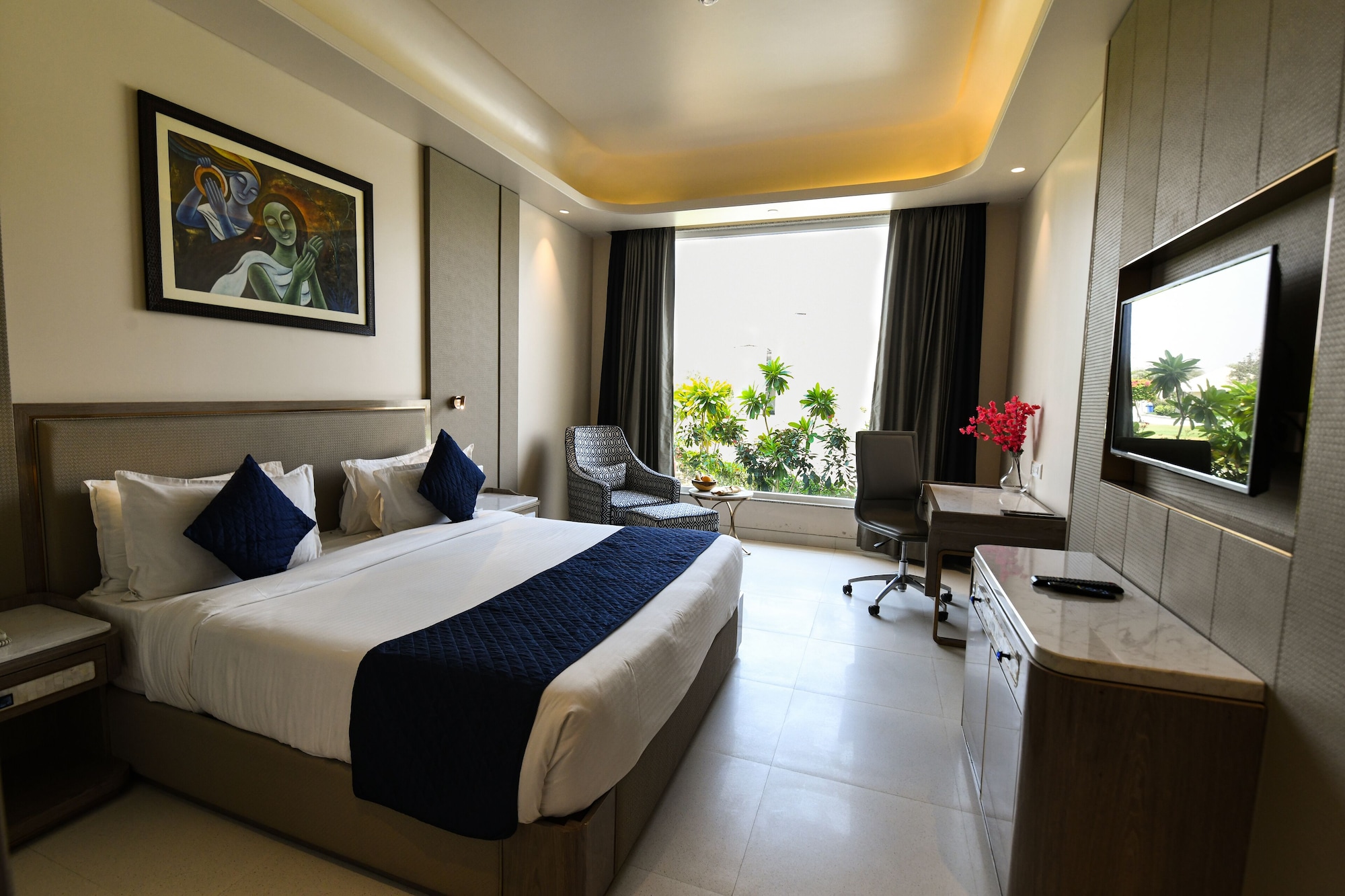 1 BEDROOM, DELUXE, DOUBLE BED
