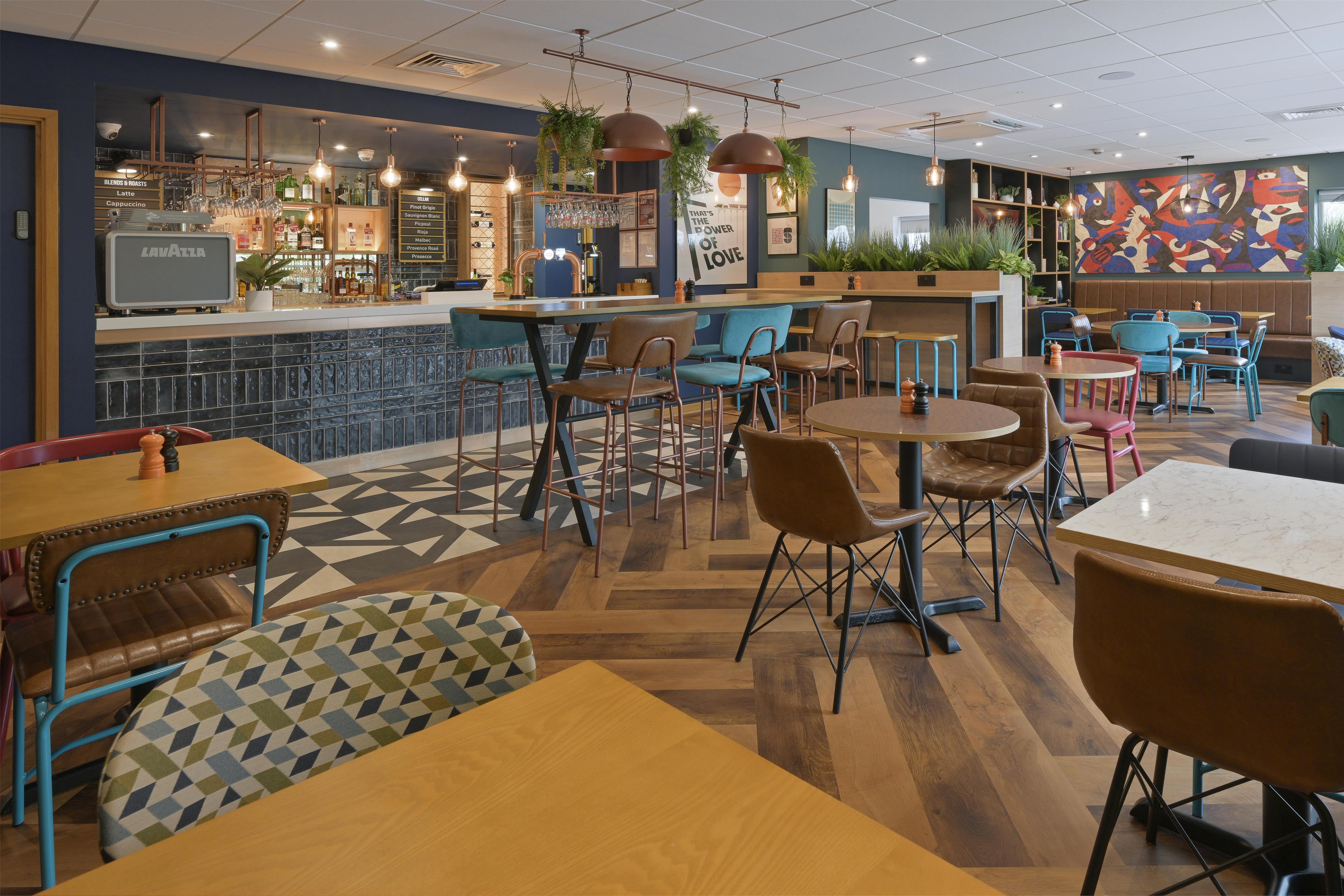 Travelodge Stansted Great Dunmow 24/35