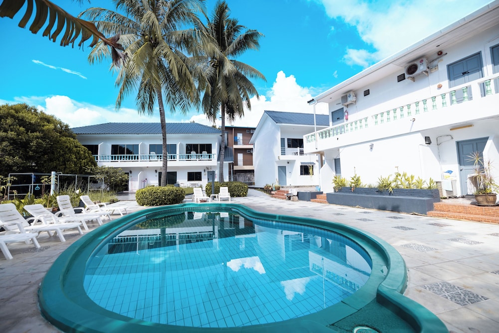 Club Coconut Resort 30/47