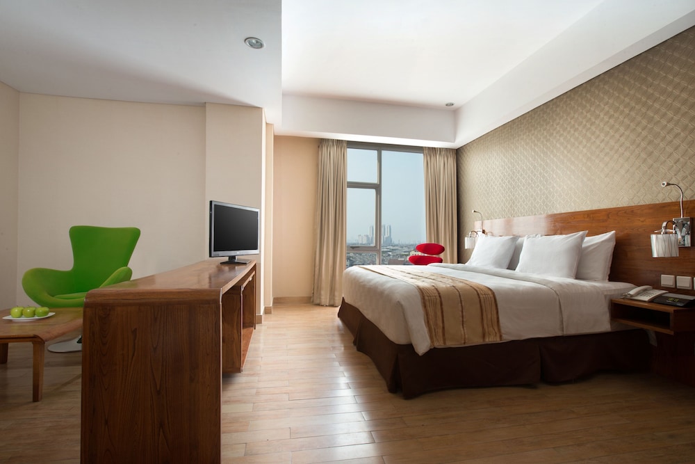 Hariston Hotel And Suites 16/53