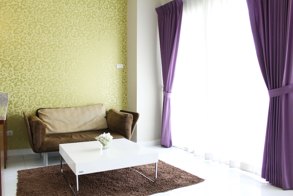 Baiyoke Ciao Hotel 43/58