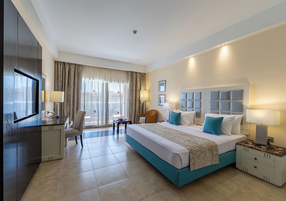 Tropitel Sahl Hasheesh 19/82