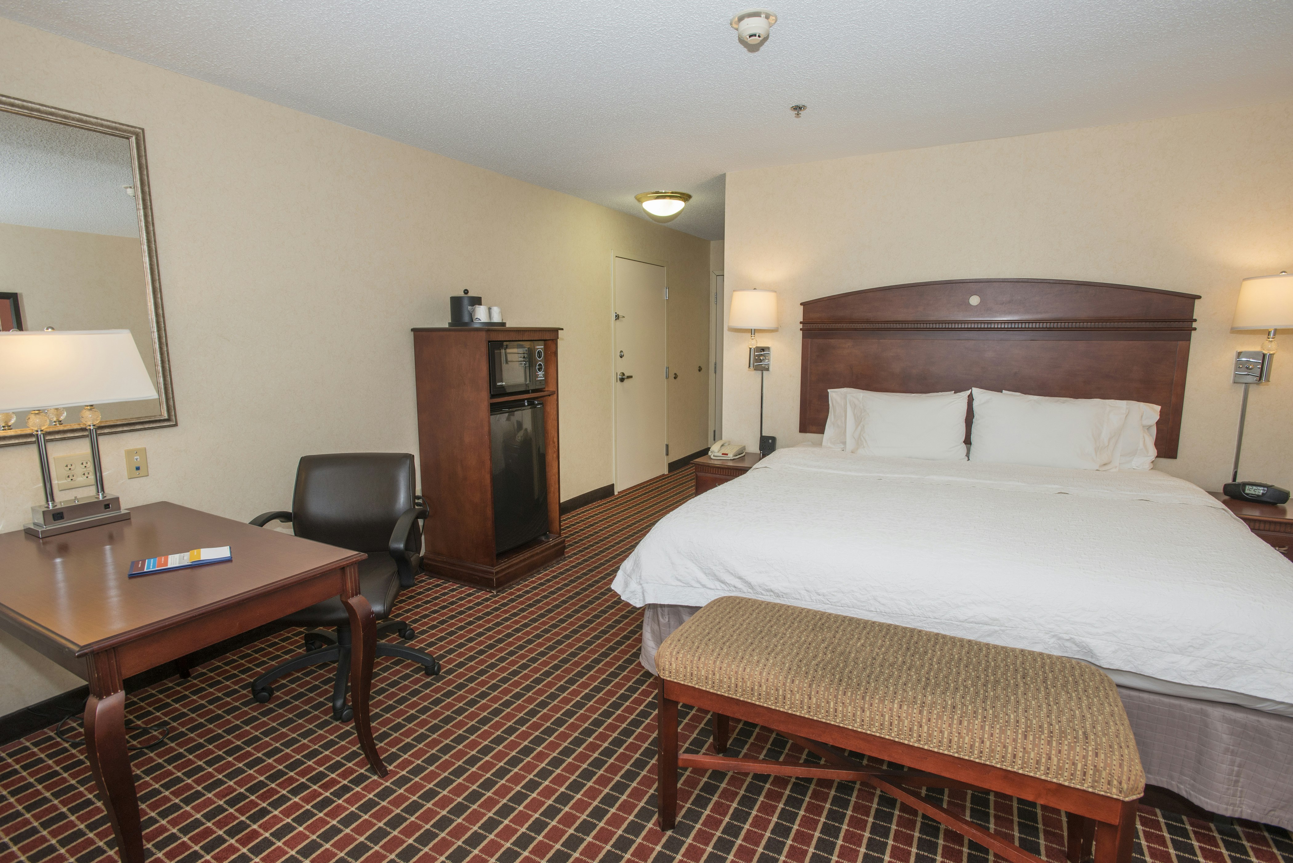 Hampton Inn & Suites Dayton-Airport 25/64