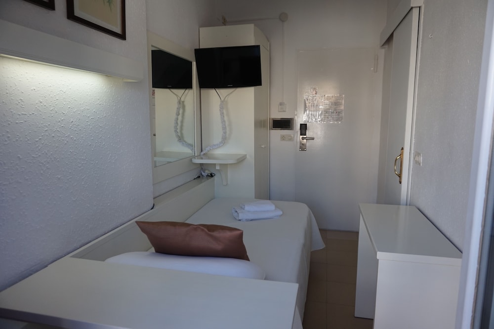 Hotel Hermes 23/24