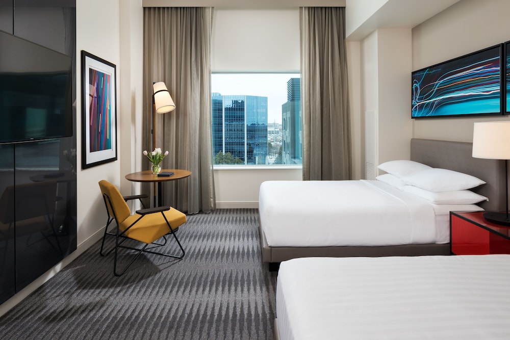 Hyatt Regency Bloomington Minneapolis 26/72
