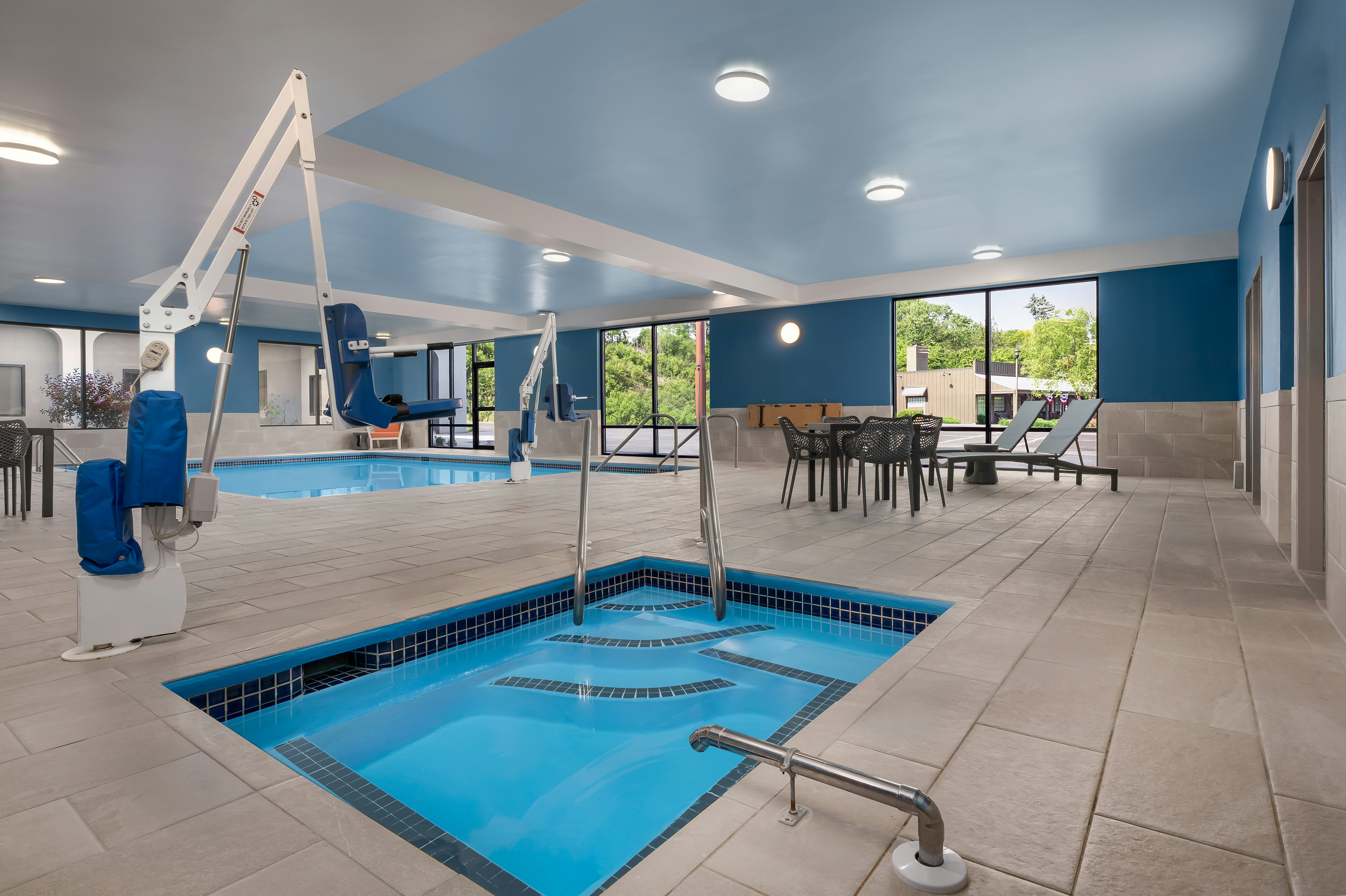 Hampton Inn Altoona 20/40