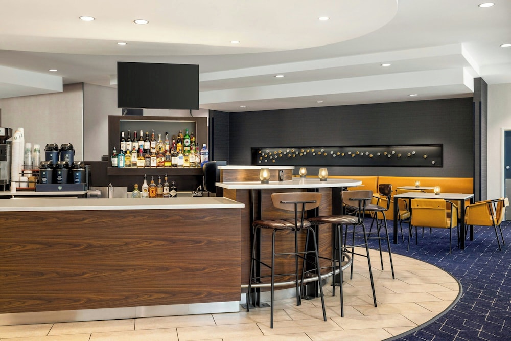 Courtyard by Marriott Wilkes-Barre Arena 28/48