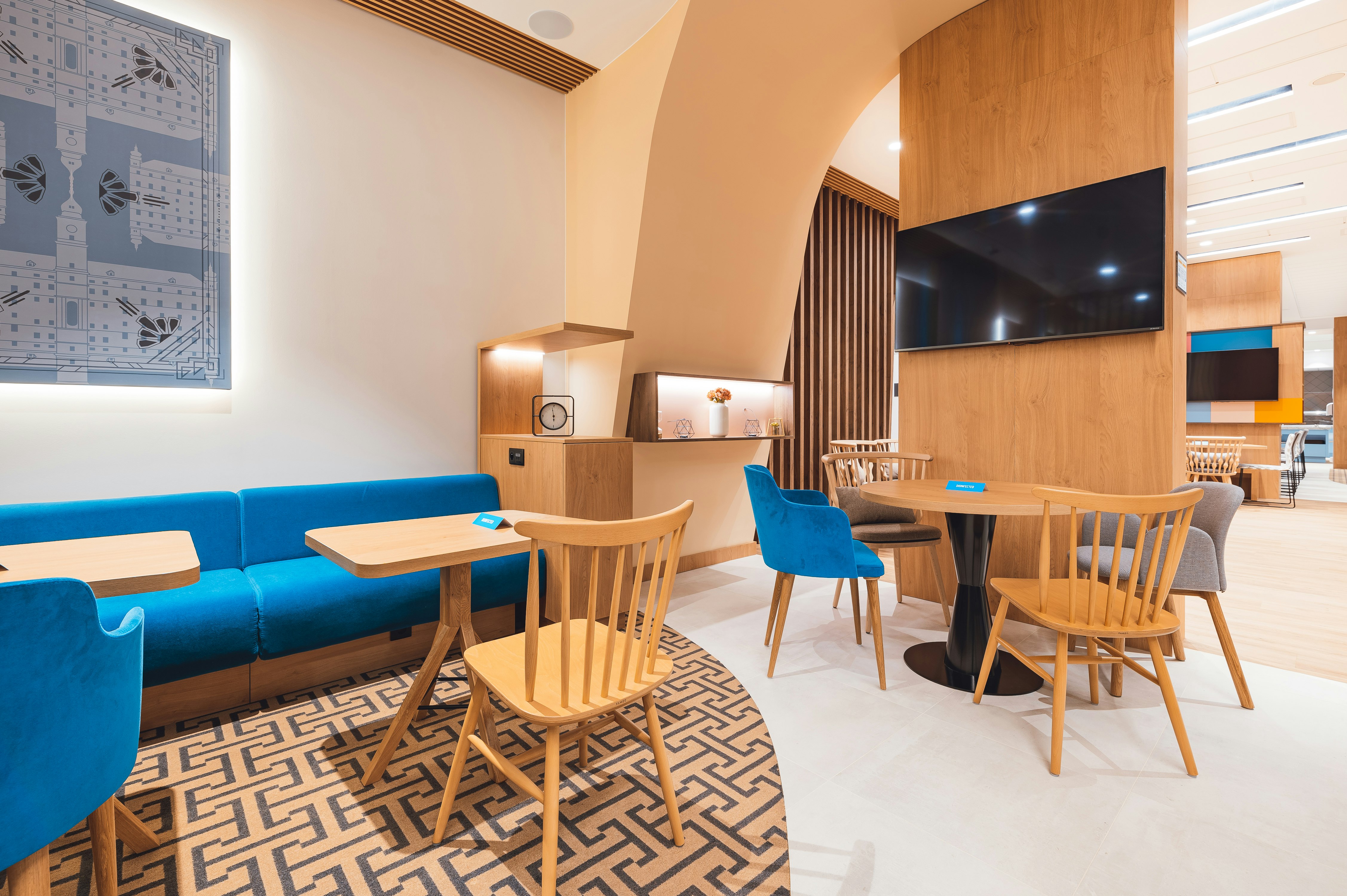 Hampton by Hilton Warsaw Reduta 46/72