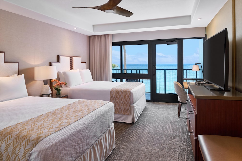 Premium, 2 Queen Beds, Ocean Front, Accessible
