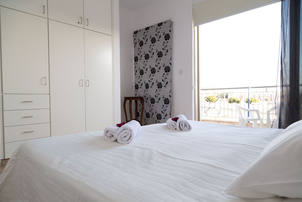 Kings Holiday Apartments 14/42