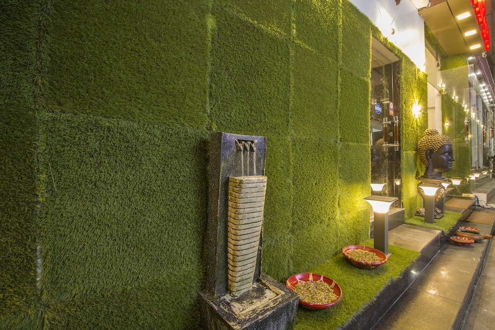 Hotel Pardesi 38/45