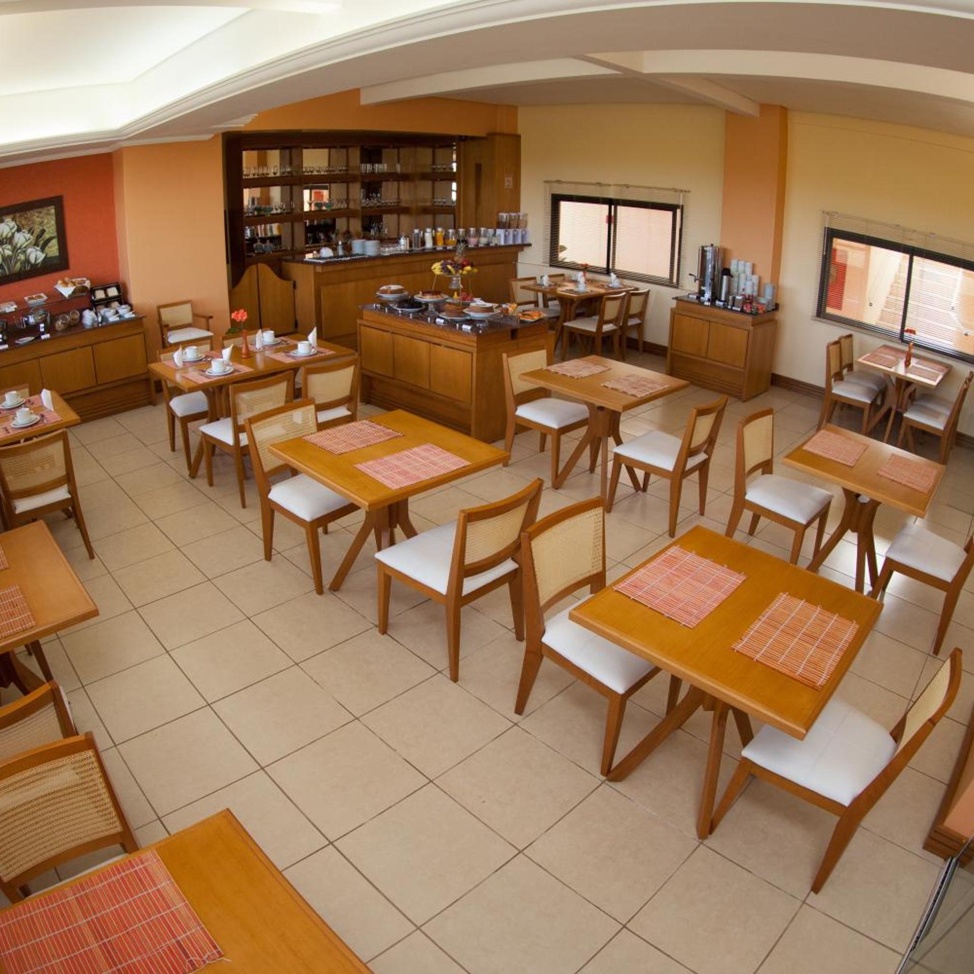 Nelson Praia Hotel 34/45