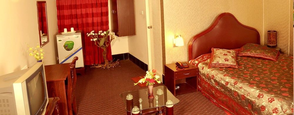Grand Prince Hotel 28/49