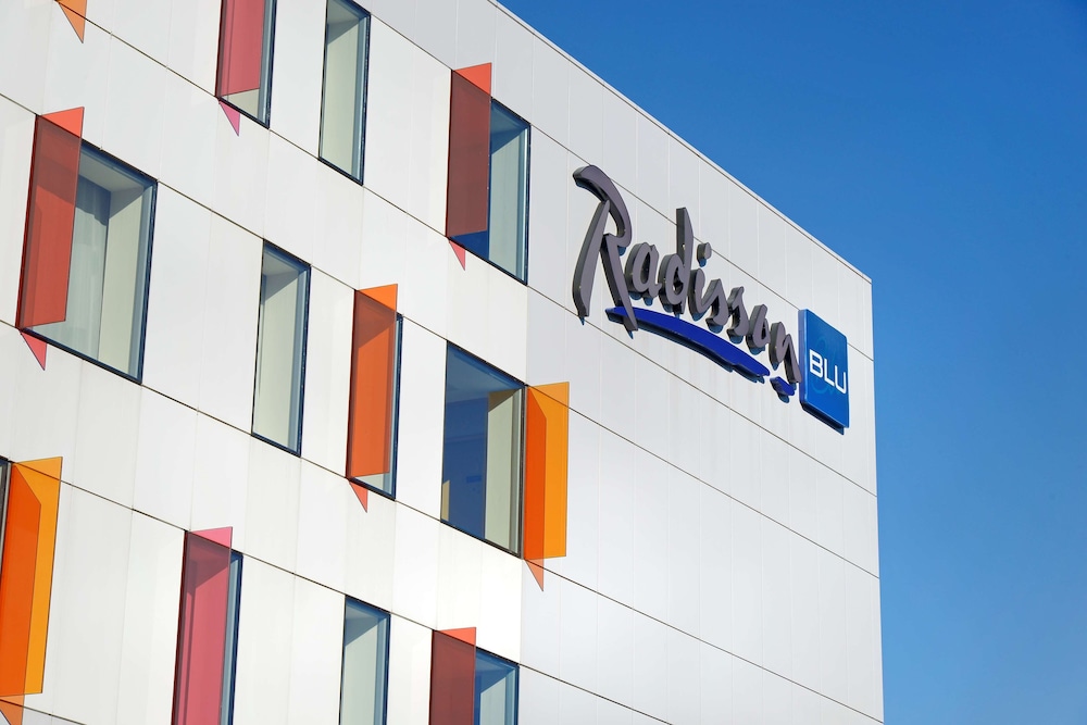 Radisson Blu Hotel Toulouse Airport Formerly Radisson Sas 2/74