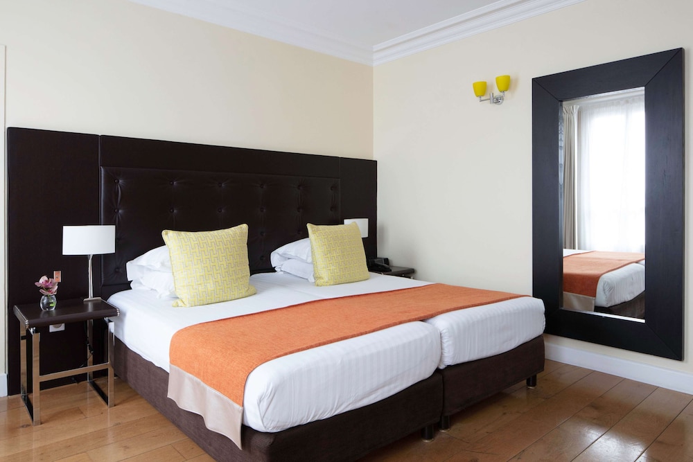 Le 123 Elysees Astotel 20/50