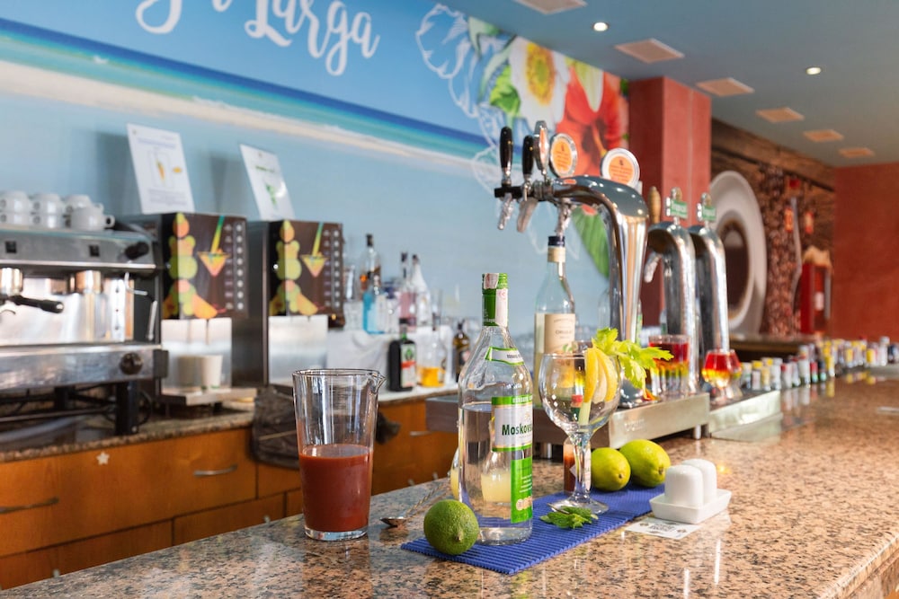 R2 Hotel Pajara Beach 37/48