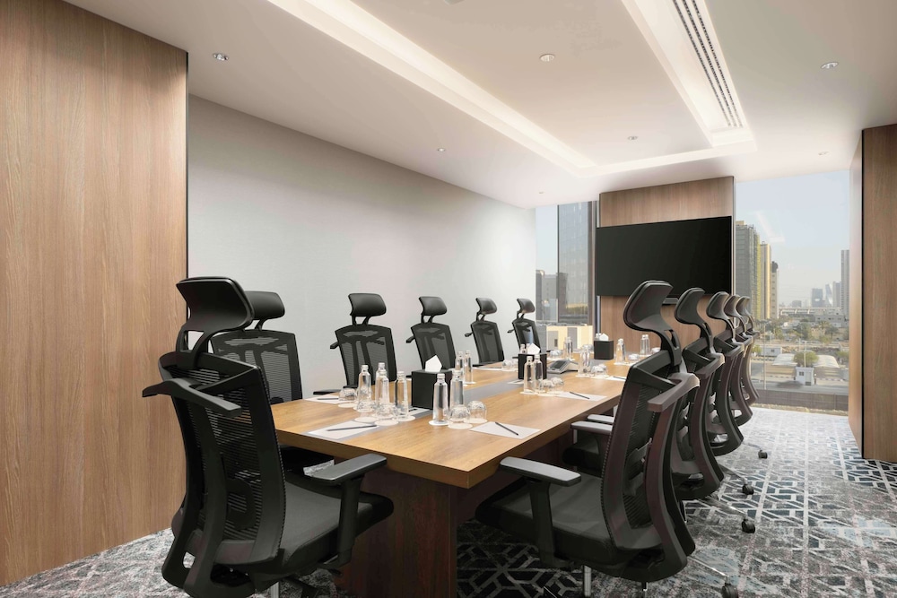 Radisson Blu Hotel, Riyadh Al Sahafa 44/50
