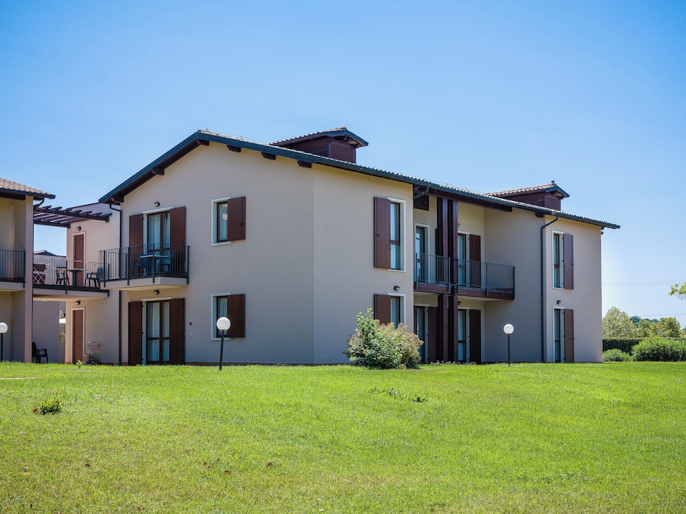 Residence Eden 5/50