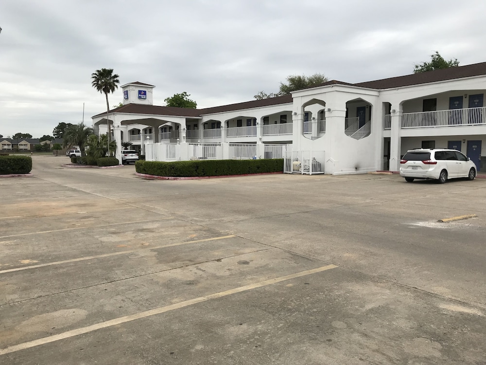 Express Inn 48/60