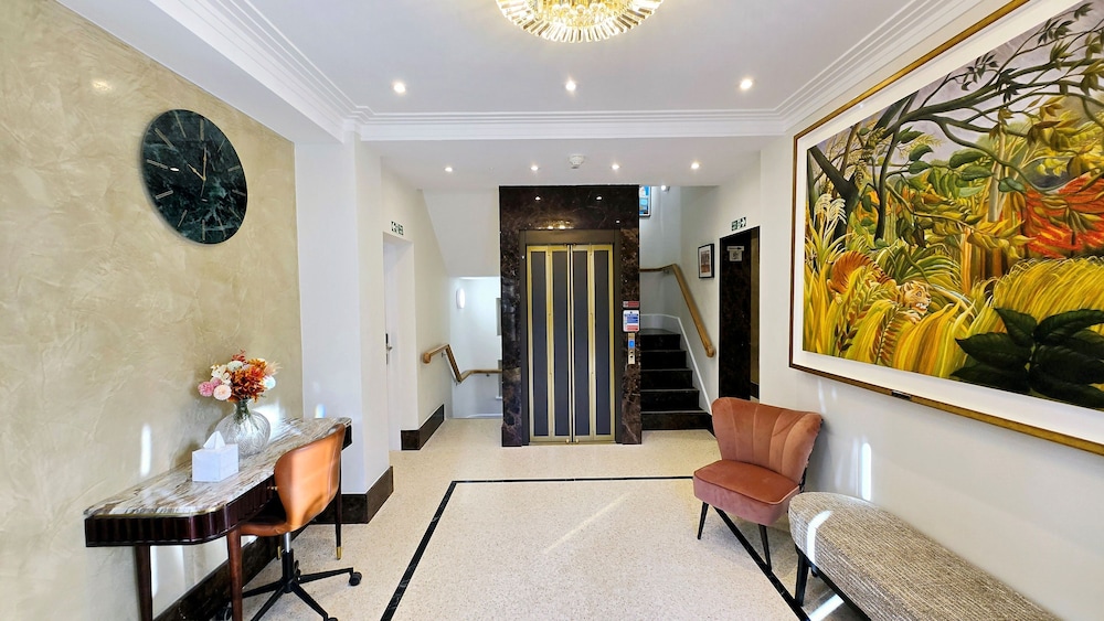 Fountain House 22/50