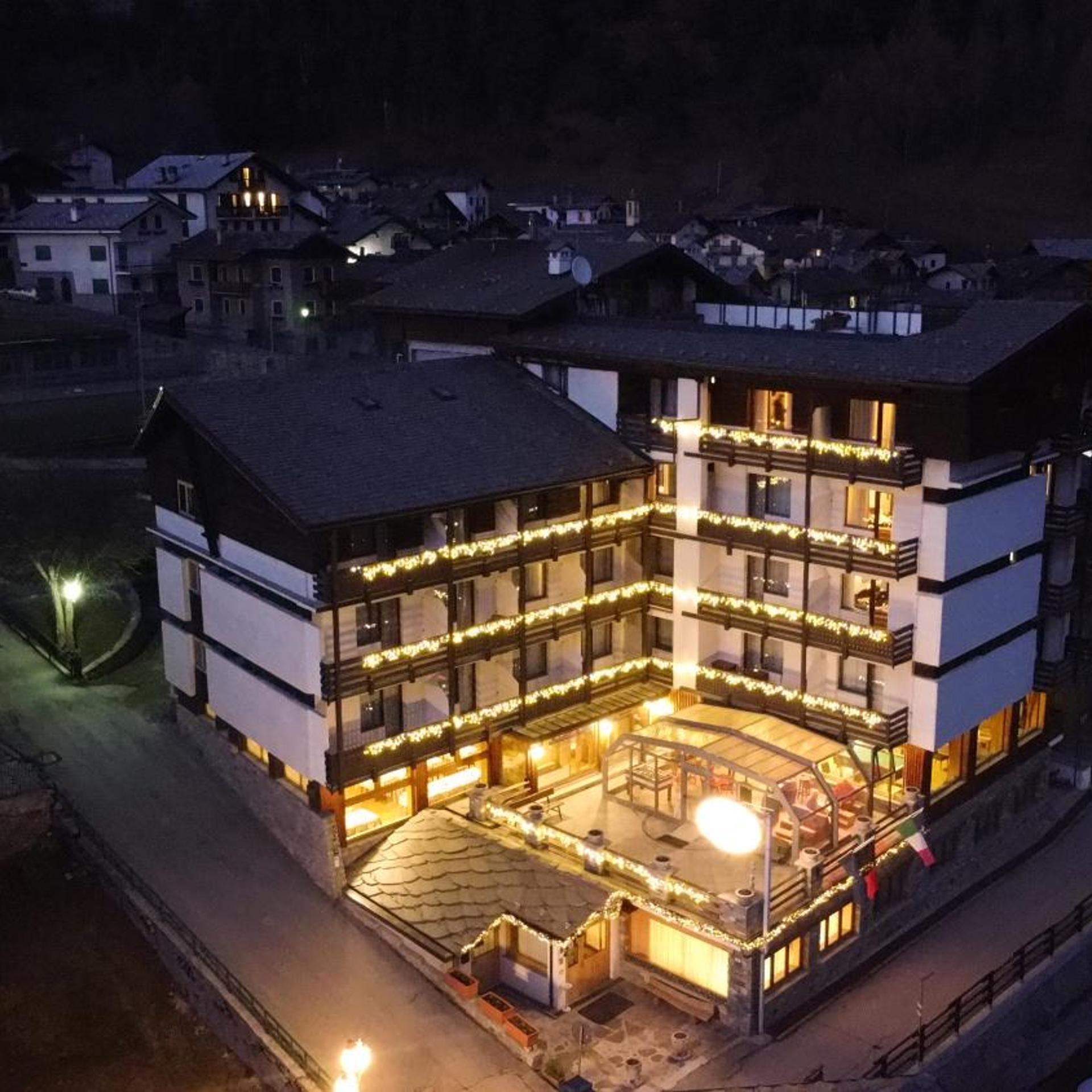 Ski Hotel Italia 4/54