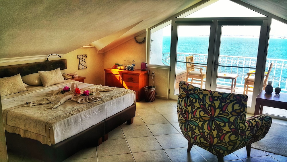 بنتهاوس بسرير مزدوج بإطلالة على البحر، Ece Boutique Hotel 3/10