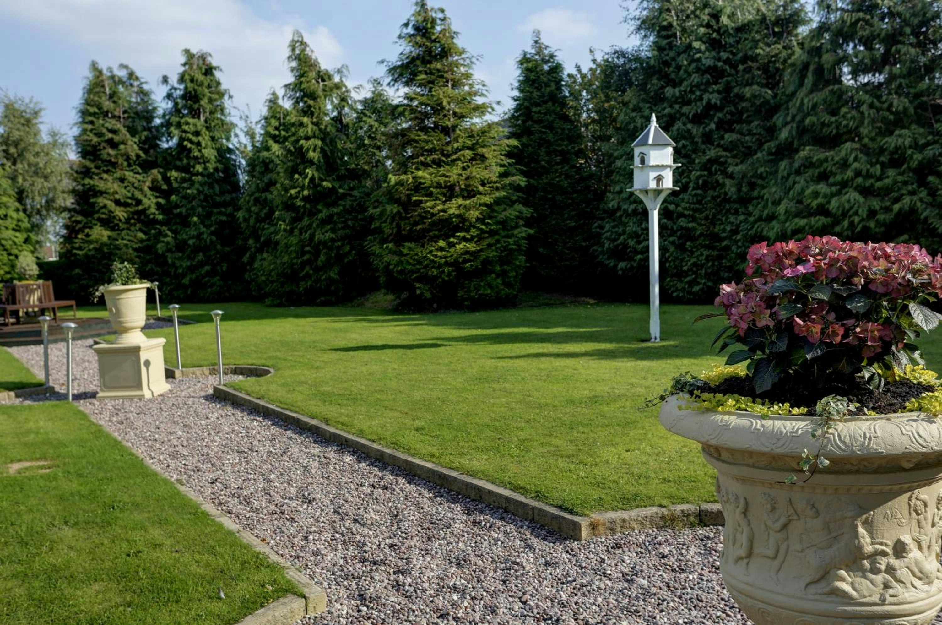 Widnes Halton Everglades Park Hotel 10/14