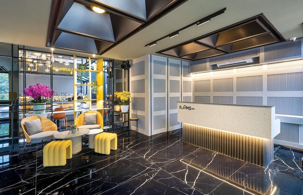 ROOMS INC Sudirman Jakarta 46/63